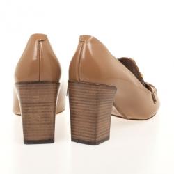 Pre Owned Chloe Beige Leather Metal-Tipped Tassel Loafer Pumps Size 39