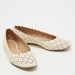 Pre Owned Chloe Off White Scalloped Leather Laser Cut and Studded Ballet Flats Size 38