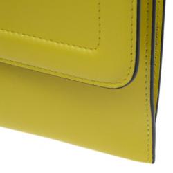 مملوكة مسبقًا Christian Louboutin Yellow Leather Sweet Charity Wallet
