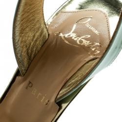 مملوكة مسبقًا حذاء كريستيان لوبوتان إسكاتين جلد لامع كريمي بحزام للكاحل مقاس 37.5