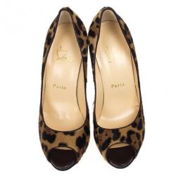 مملوكة مسبقًا Christian Louboutin Pony Hair Maryl Peep Toe Pumps Size 37.5