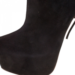 Pre Owned حذاء بوت ركبه كريستيان لوبوتان مزين شراشيب أنترلوبا نعل سميك سويدي بني  مقاس 37