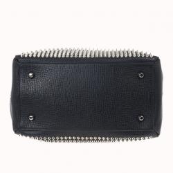 مملوكة مسبقًا Christian Louboutin Panettone Spiked Black Leather Satchel