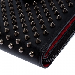 Pre Owned محفظة كريستيان لوبوتان بانيتون بمسامير بقلاب سوداء