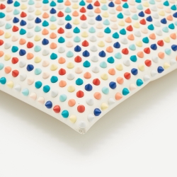 مملوكة مسبقًا حقيبة كلتش للرسغ كريستيان لوبوتان لوبيش جلد أبيض متعدد الألوان مرصع سبايك