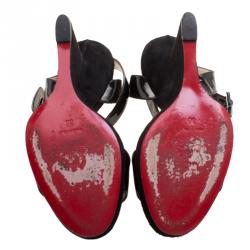 مملوكة مسبقًا حذاء كريستيان لوبوتان نعل روكي سيور كاحل ديجالدوز سبينشيو جلد لامع وسويدي أسود مقاس 36