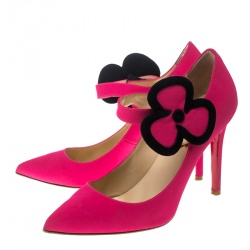مملوكة مسبقًا Christian Louboutin Pink Satin Pensee Mary Jane Pumps Size 39