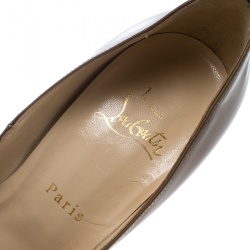 مملوكة مسبقًا حذاء كعب عالي كريستيان لوبوتان مقدمة مفتوحة فلو جلد لامع كاكي مقاس 37