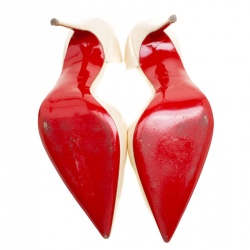 مملوكة مسبقًا حذاء كعب عالي كريستيان لوبوتان أيريزا دورسي جلد أسود لامع مقدمة مدببة مقاس 39.5