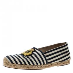 مملوكة مسبقًا Christian Louboutin Black/White Striped Canvas Gala Embroidered Crest Espadrille Loafers Size 40