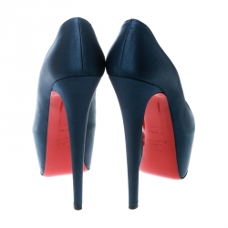 مملوكة مسبقًا Christian Louboutin Blue Satin Daffodile Platform Pumps Size 37