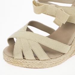 مملوكة مسبقًا Christian Louboutin Delphin 120mm Espadrille Wedge Slides Size 36