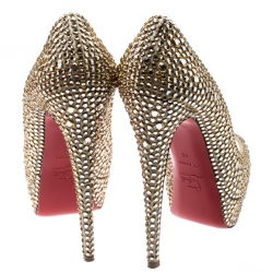 مملوكة مسبقًا حذاء كعب عالي كريستيان لوبوتان نعل سميك مقدمة مفتوحة بورما دافوديل مزخرف كريستال وسويدي ميتالك مقاس 40