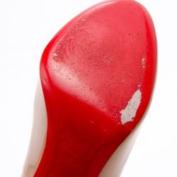 Pre Owned Christian Louboutin Nude Patent Fifi Pumps Size 38.5