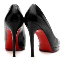 مملوكة مسبقًا Christian Louboutin Black Leather New Simple Pumps Size 38