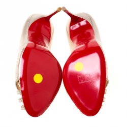 مملوكة مسبقًا Christian Louboutin Beige Metallic Cut Out Leather So Kate Peep Toe Pumps Size 38