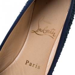 Pre Owned حذاء باليرينا فلات كريستيات لوبوتان روسيلا فيونكة جلد ثعبان أزرق مقاس 37