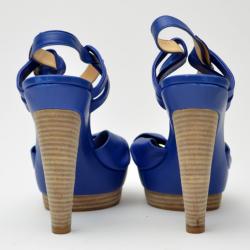 مملوكة مسبقًا Christian Louboutin Blue Leather Talitha 130 Sandals Size 39