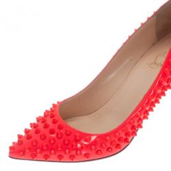 مملوكة مسبقًا حذاء كريستيان لوبوتان نيون أحمر لامع بيغال سبايكس مقاس 38
