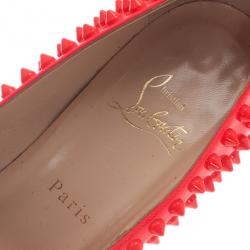 مملوكة مسبقًا حذاء كريستيان لوبوتان نيون أحمر لامع بيغال سبايكس مقاس 38