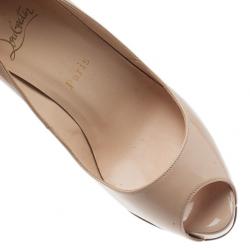 Pre Owned حذاء كعب عالي كريستيان لوبوتان فيري بريف فتحة أصبع جلد لامع نود مقاس 37