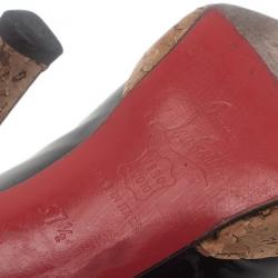 مملوكة مسبقًا Christian Louboutin Black Patent Bruges Cork Platform Pumps Size 37.5