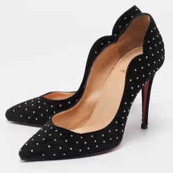 مملوكة مسبقًا Christian Louboutin Black Studded Suede Hot Chick Pumps Size 36