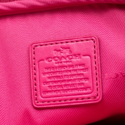 مملوكة مسبقًا حقيبة كروس كوتش جلد وردية