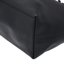 مملوكة مسبقًا Coach Black Pebbled Leather Market Tote