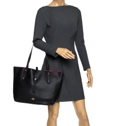 Pre Owned Coach Black Pebbled Leather Market Tote