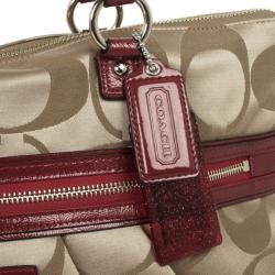 Pre Owned Coach Red Trim Daisy Signature Tote