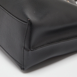 Pre Owned Coach Black Leather Mollie 22 Bucket Bag