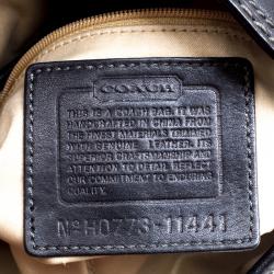 Pre Owned Coach Black/Beige Canvas and Leather Signature Buckle Shoulder Bag