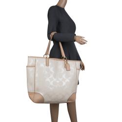 Pre Owned حقيبة يد كوتش سيتي كبيرة جلد وكانفاس مقوى بيج/ بيضاء