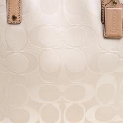 Pre Owned حقيبة يد كوتش سيتي كبيرة جلد وكانفاس مقوى بيج/ بيضاء