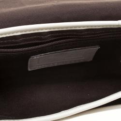 Pre Owned Coach White/Beige Signature Canvas Crossbody Bag