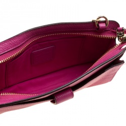 مملوكة مسبقًا Coach Pink Leather Crossbody Bag 