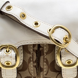 Coach White/Beige Signature Canvas and Leather Crossbody Bag