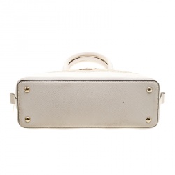 مملوكة مسبقًا Coach Beige/White Signature Coated Canvas and Leather Sierra Satchel