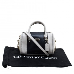 Pre Owned Coach Off White/Black Leather Crossbody Bag