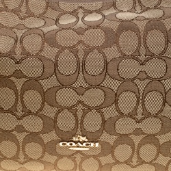 Pre Owned Coach Biege Signature Canvas Hobo