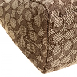 Pre Owned Coach Biege Signature Canvas Hobo