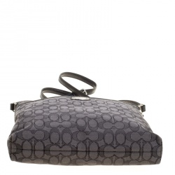 مملوكة مسبقًا حقيبة كروس كوتش كانفاس شهير رمادية داكننة