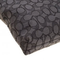 مملوكة مسبقًا حقيبة كروس كوتش كانفاس شهير رمادية داكننة