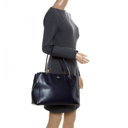 Pre Owned حقيبة يد كوتش شريستي جلد رصاصية