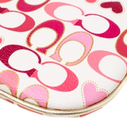 Coach White/Pink Heart Printed Coated Canvas Poppy Wristlet Clutch