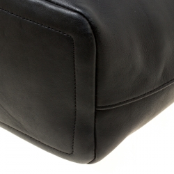 Pre Owned Coach Black Leather Bucket Hobo