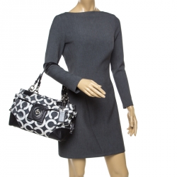 Pre Owned Coach Black/Grey Signature Canvas Peyton Satchel