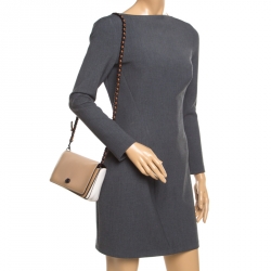 مملوكة مسبقًا Coach Beige/White Leather Crosstown Crossbody Bag