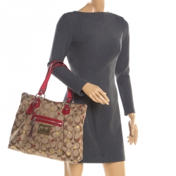 Pre Owned Coach Beige/Red Signature Canvas Poppy Laura Secret Admirer Tote